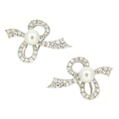 Pendientes lazada platino, diamantes y perlas