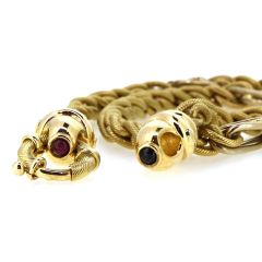 Gargantilla cordón oro 18k con detalle cabujon rubi y zafiro