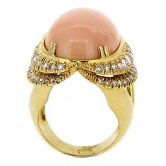 Sortija oro color, coral piel de ángel y diamantes