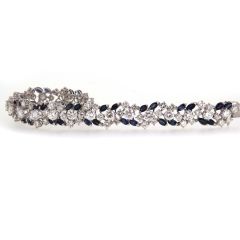 Pulsera zafiros y diamantes trabajada en hilos de oro