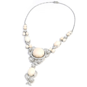 Collares